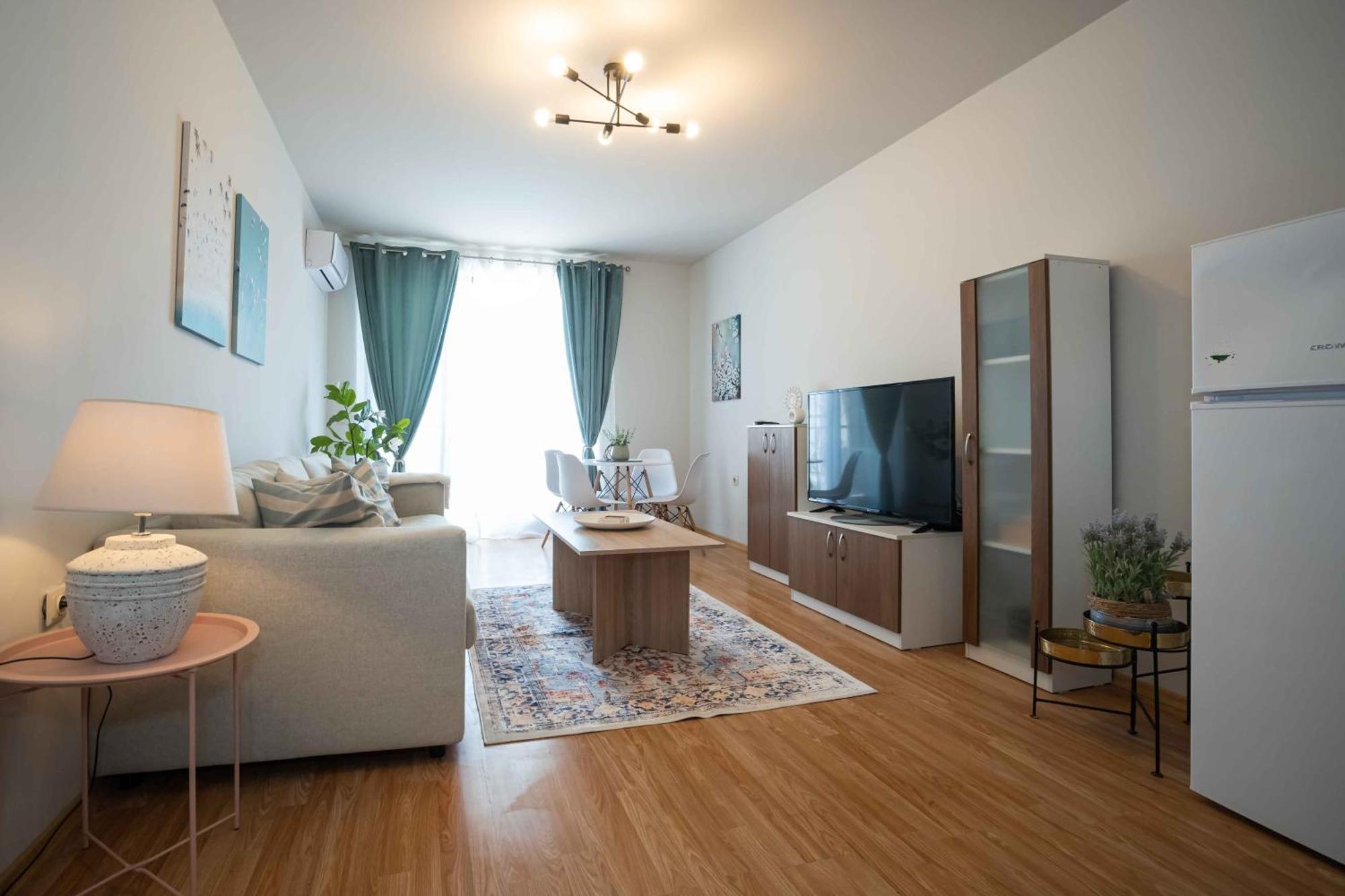 June One Bedroom Sea View Apartment Diamond Beach Resort Sarafovo Buitenkant foto